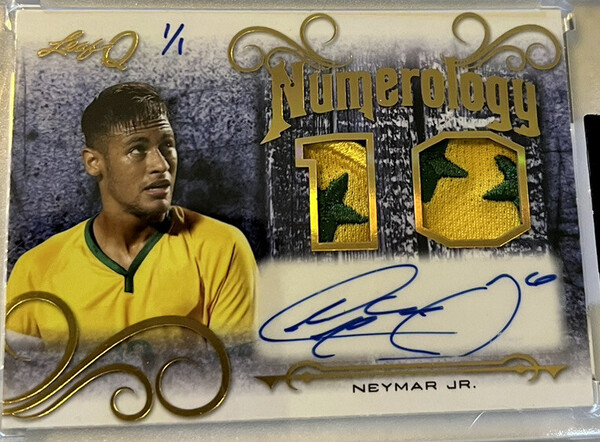 Chữ Ký Neymar Tiết Lộ Điều Gì Về Ngôi Sao Phóng Khoáng Nhất Làng Bóng Đá?
